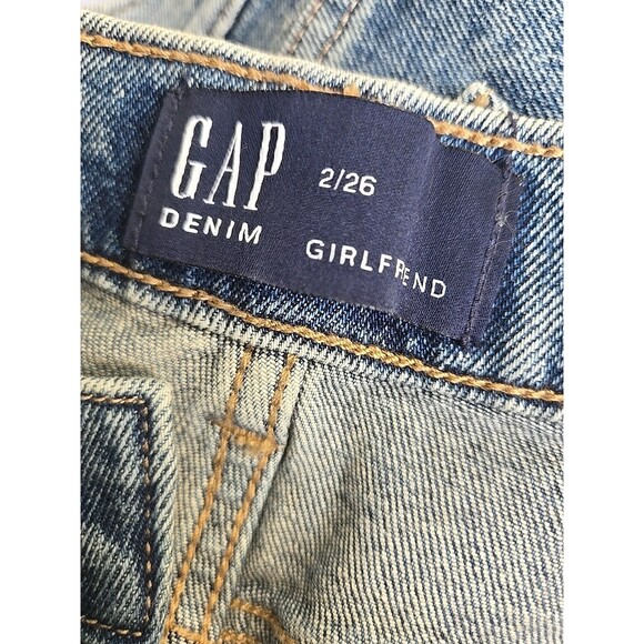 Gap Denim Girlfriend Jeans Womens Size 2 26 Distressed Raw Hem Acid Wash Womens - Picture 12 of 17